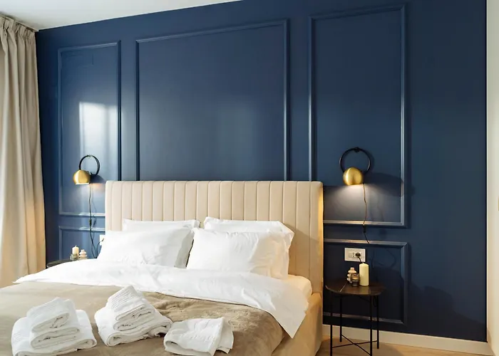 Апартаменти Pipera Business Center Бухарест