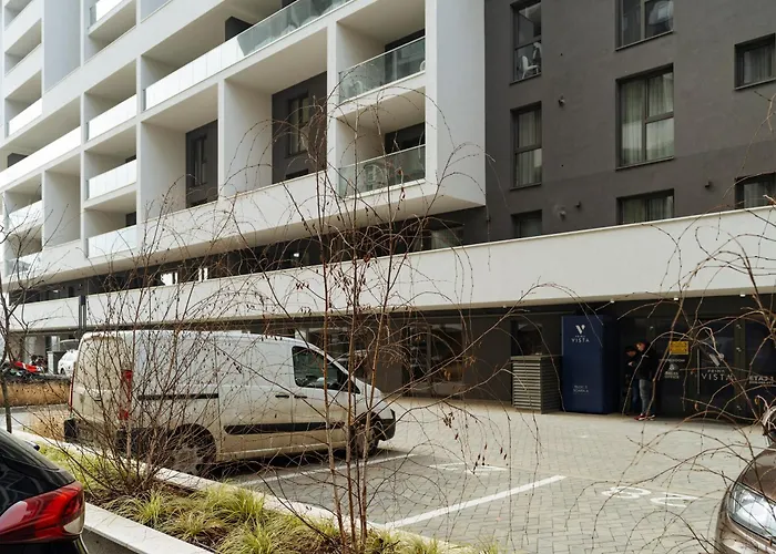 Zenith Aviatiei Pipera Business Center Free Parking בוקרשט