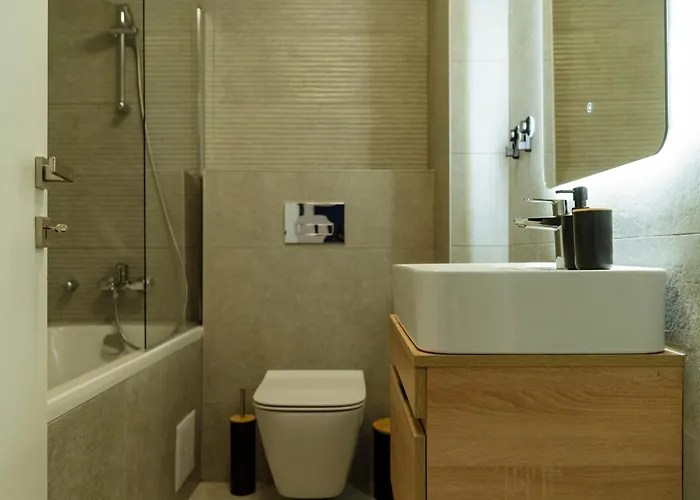 Zenith Aviatiei Pipera Business Center Free Parking * Бухарест